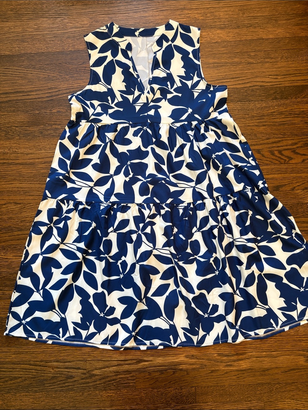 Sleeveless Navy and White Leaf-Print Tiered Midi Dress